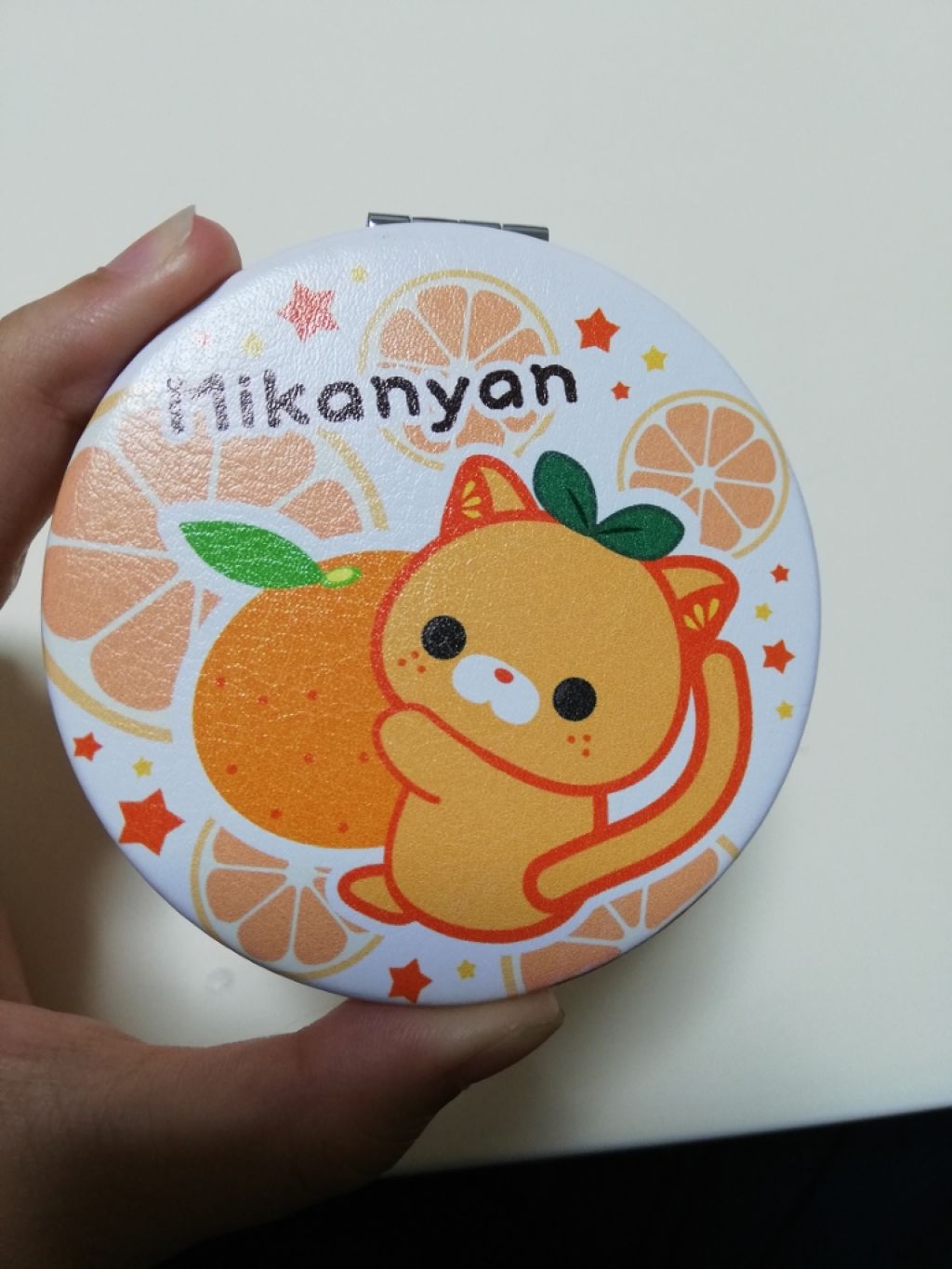 P on LIPS 「コスメじゃないですけど、私のお気に入りの手鏡です!和歌山のご当..」(1枚目)