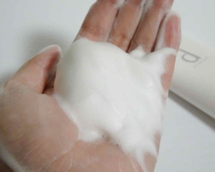 エッセンスイン クレンジングフォーム/d プログラム/洗顔フォームを使ったクチコミ(3枚目)