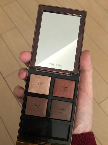 アイ カラー クォード/TOM FORD BEAUTY/アイシャドウパレットを使ったクチコミ(2枚目)
