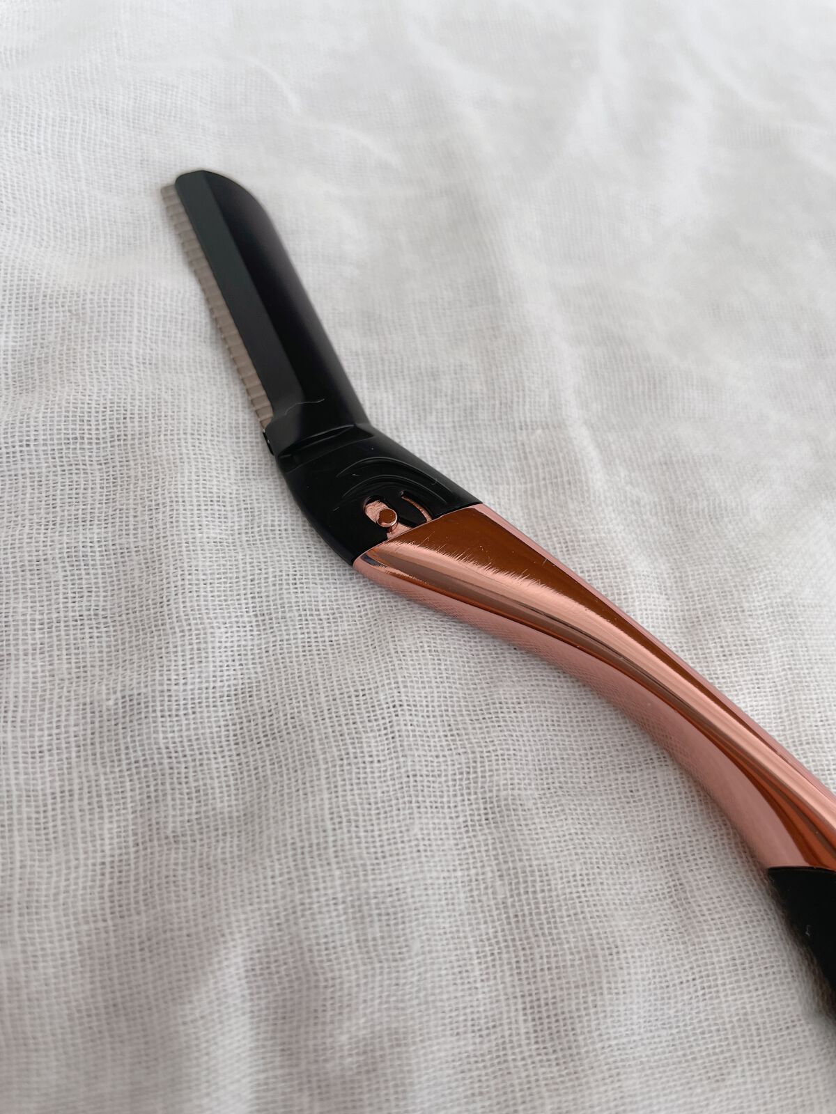 サロンプラス トーンアップ フェイススムーサー ホルダー（刃付き）/サロンプラス/シェーバーを使ったクチコミ（2枚目）