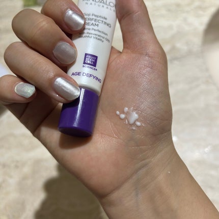 Night Repair Cream with Resveratrol Q10 Age-Defying/Andalou Naturals/フェイスクリームを使ったクチコミ(2枚目)