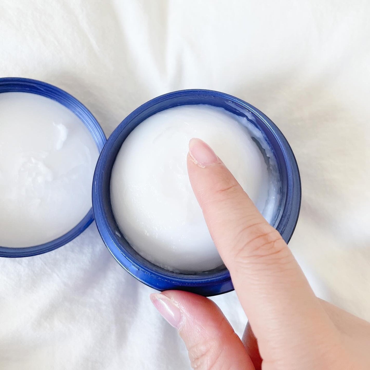 ニベア ロイヤルブルーボディクリーム うるおい密封ケア/ニベア/ボディクリームを使ったクチコミ(4枚目)