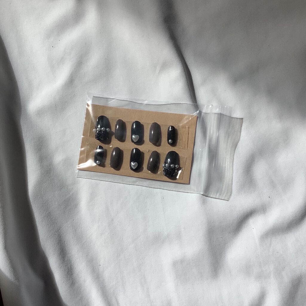 gene TOKYO ネイル ダークグレー/DAISO/マニキュアを使ったクチコミ（3枚目）