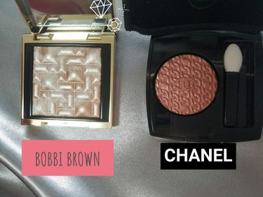 クリスマスコフレ第５弾❤

今回の購入品は

《BOBBI BROWN》　ミニ　ハイライティング　パウダー
　Ｌ０１　ピンクグロウ
《CHANEL》　　　　オンブル　プルミエール　プードゥル　
　キュイ