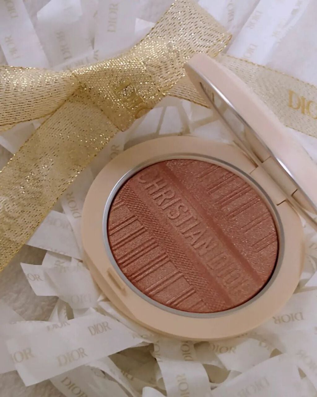 koroboro33 on LIPS 「ChristianDiorフォーエバークチュールルミナイザーデ..」(3枚目)