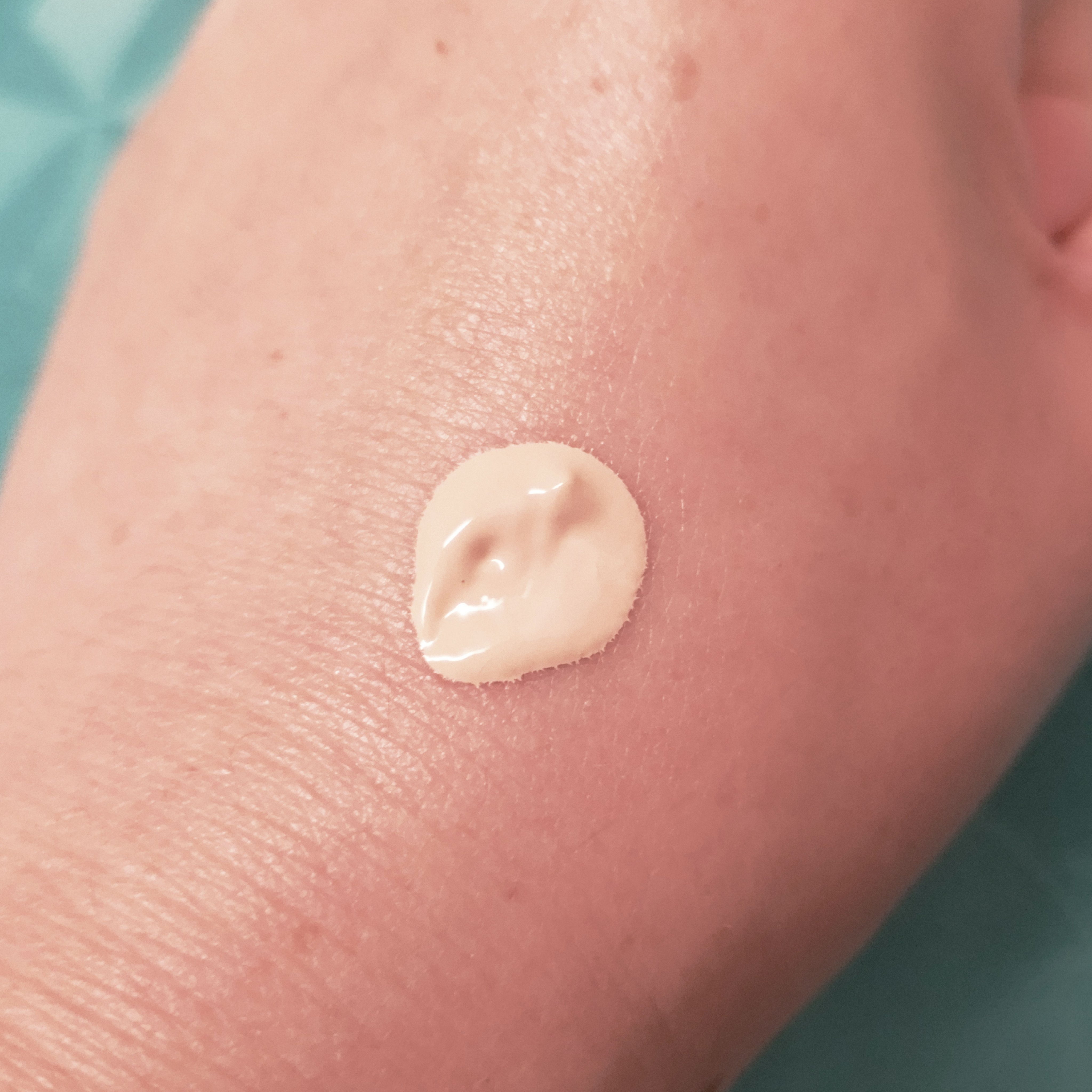 クレ・ド・ポー ボーテ クレ・ド・ポー ボーテ タンクレームエクラnのクチコミ「旅先ファンデーション♨️

温泉旅に持っていったサンプル🌿

クレ・ド・ポー ボーテ

クレ・.....」（3枚目）