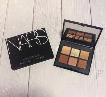 NARS ヴォワヤジュールアイシャドウパレットのクチコミ「【旅パレット】
お洒落なオレンジ×ベージュ×ブラウン🧡
オフィスメイクからデートメイクまで❤️.....」（1枚目）