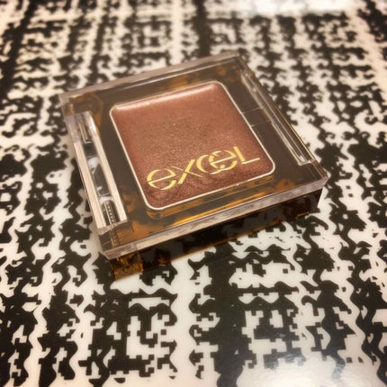 イルミクチュールシャドウ/excel/ジェル・クリームアイシャドウを使ったクチコミ(1枚目)