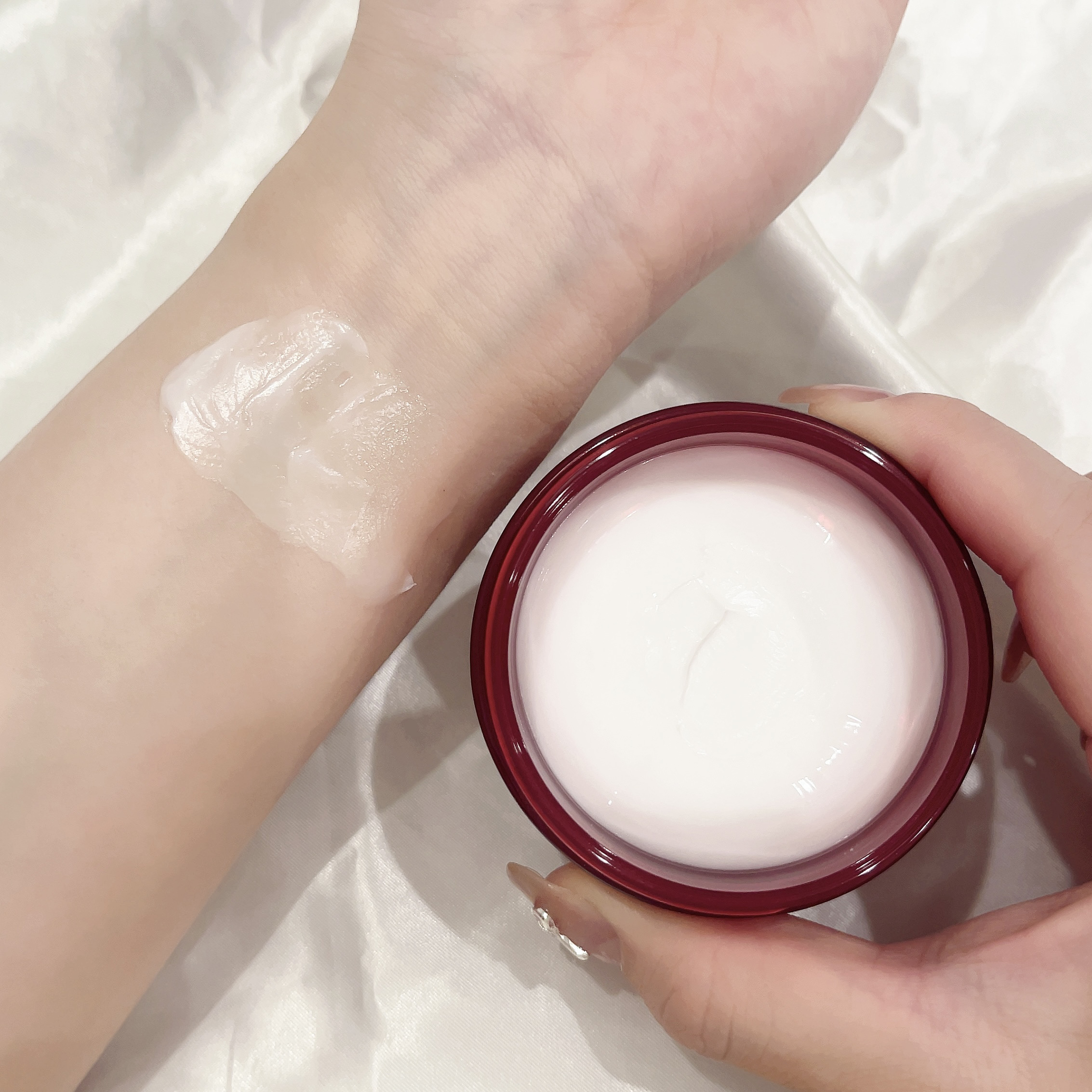 ピュア ナチュラル プレミアム リフティング エッセンスローション【医薬部外品】/pdc/オールインワン化粧品を使ったクチコミ（3枚目）