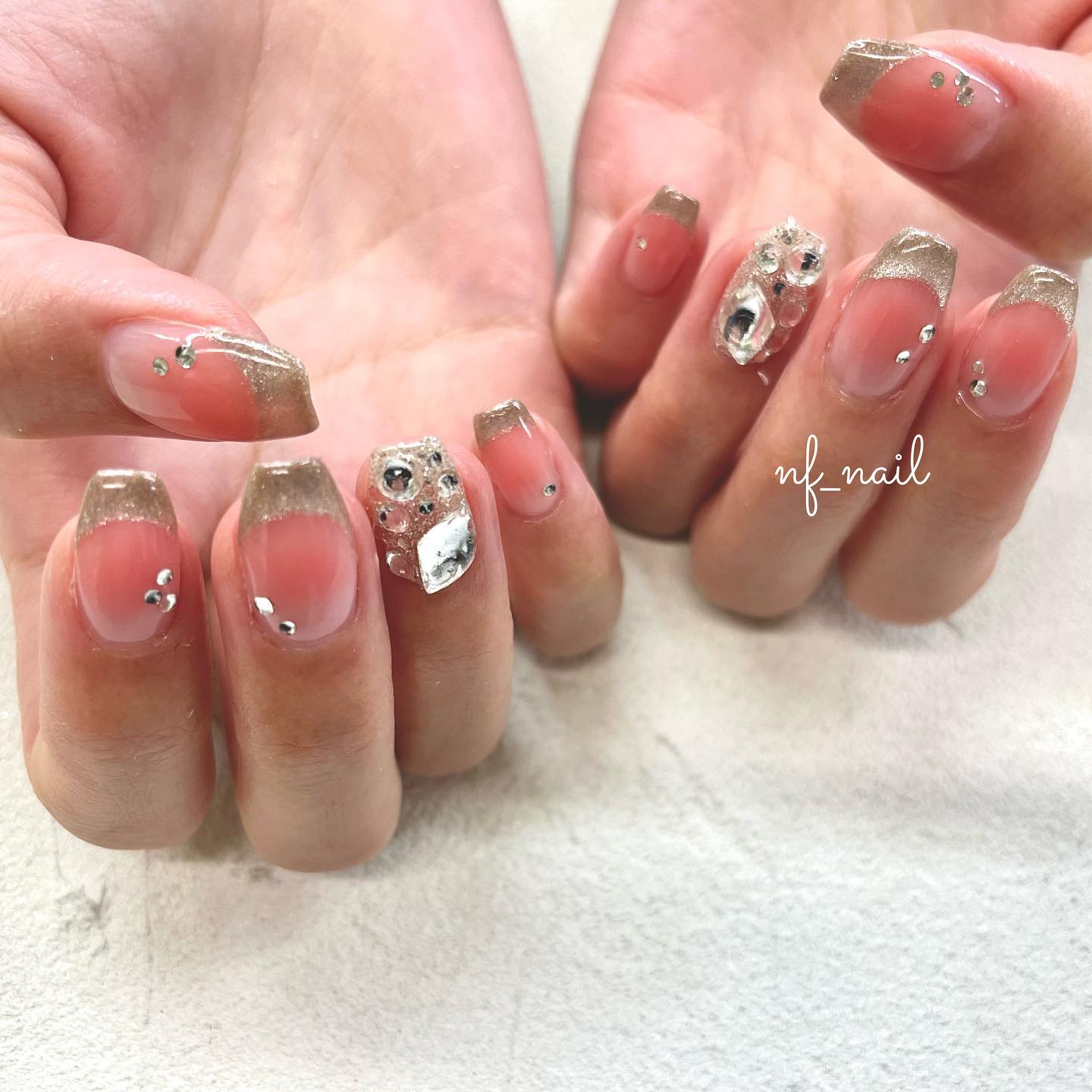 #ネイル,#ジェルネイル,#ニュアンスネイル,#キラキラネイル,#春ネイル,#チークネイルのネイルデザイン