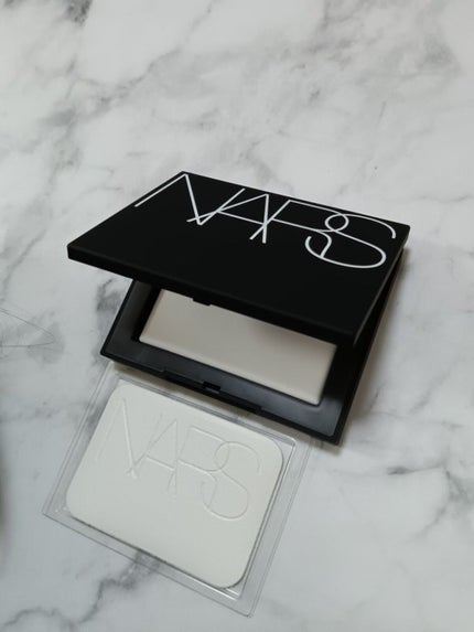 ライトリフレクティングセッティングパウダー プレスト N/NARS/プレストパウダーを使ったクチコミ(3枚目)