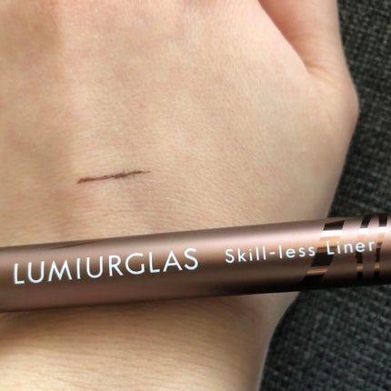スキルレスライナー/LUMIURGLAS/リキッドアイライナーを使ったクチコミ(1枚目)