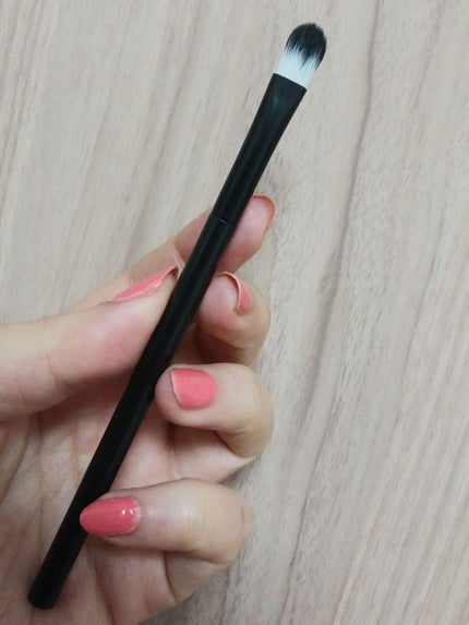 UR GLAM CONCEALER BRUSH(コンシーラーブラシ)/U R GLAM/メイクブラシを使ったクチコミ(2枚目)