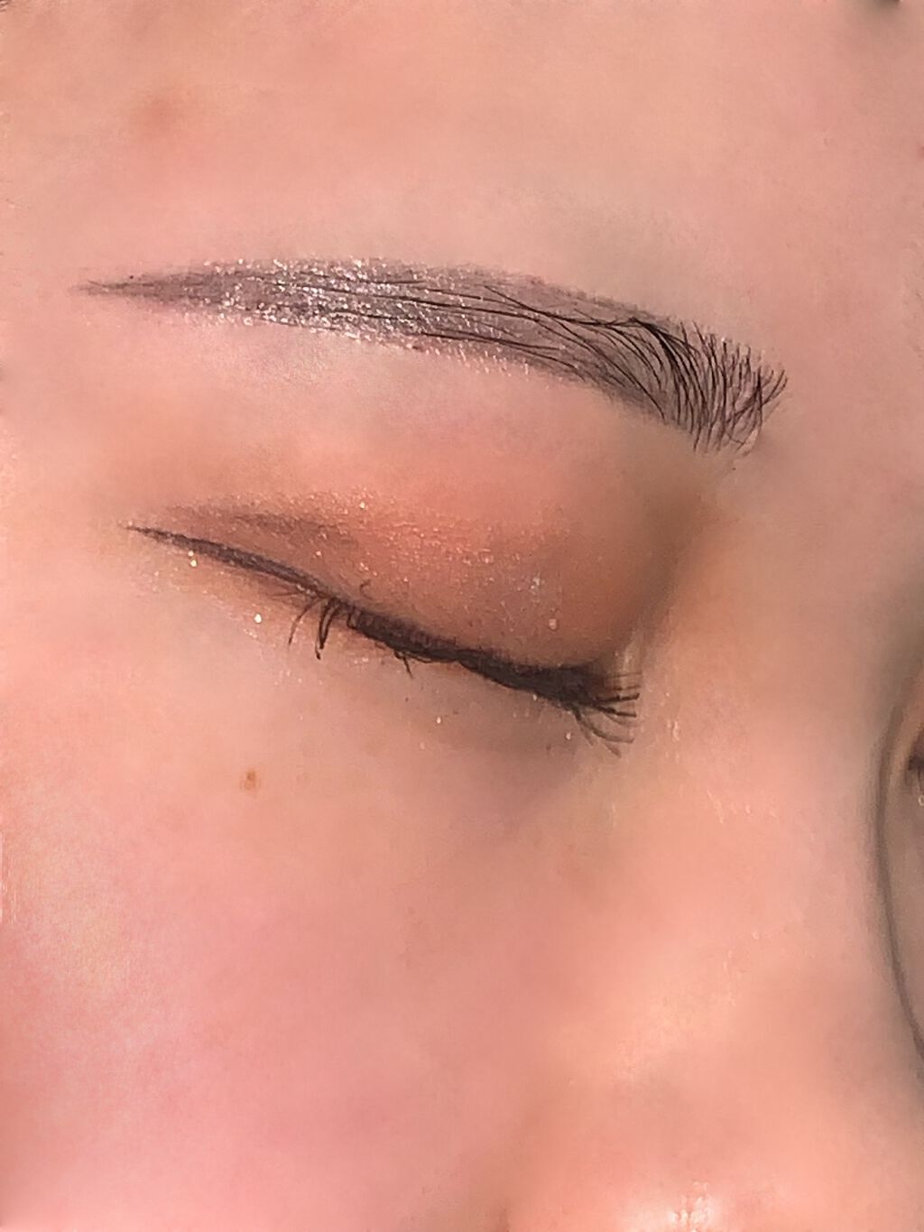 アイメタルグリッター 08 ハニースパークリング/HOLIKA HOLIKA/グリッターを使ったクチコミ（2枚目）