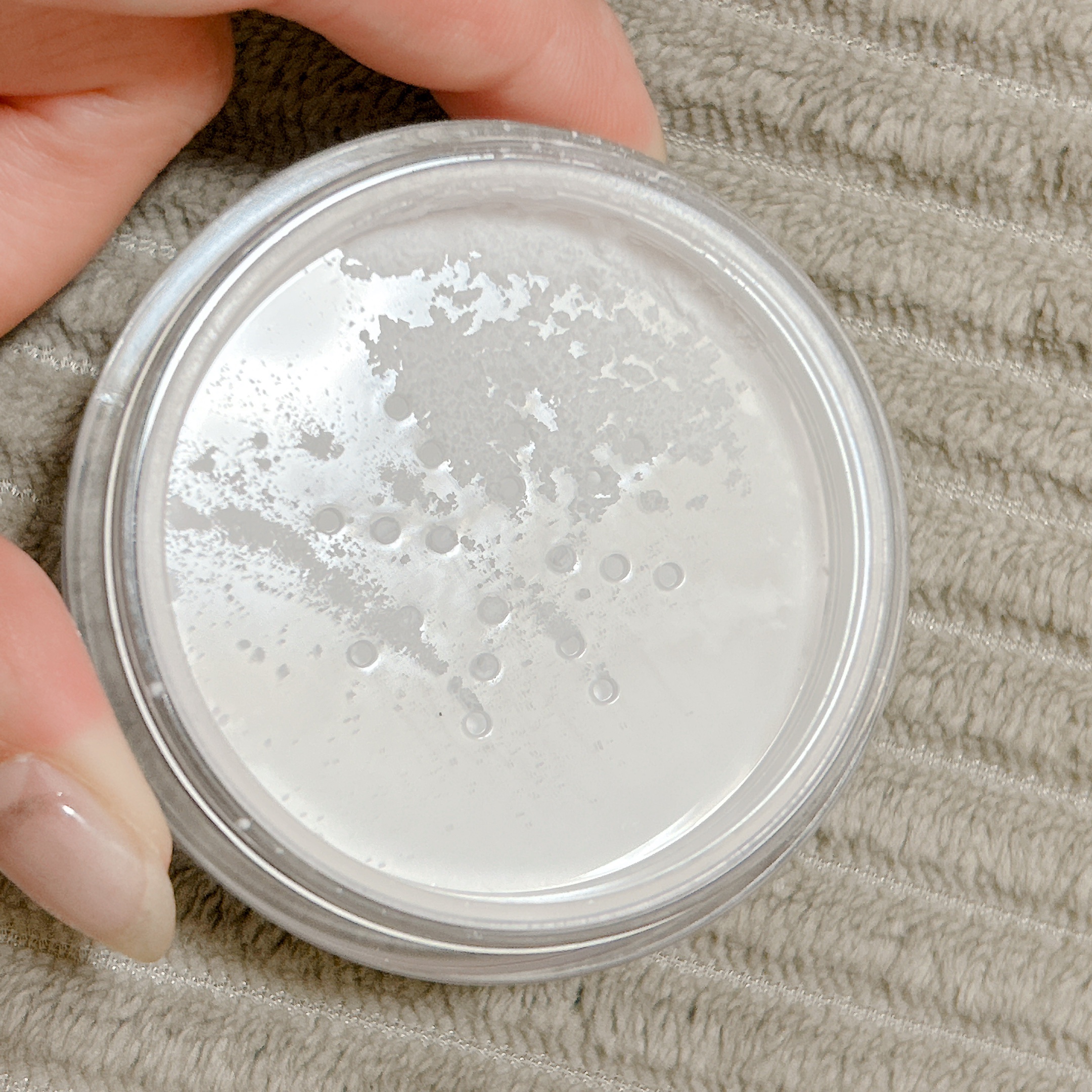 ZEESEA 「ゼロ」粉感皮脂コントロールルースパウダー/ZEESEA/ルースパウダーを使ったクチコミ（3枚目）