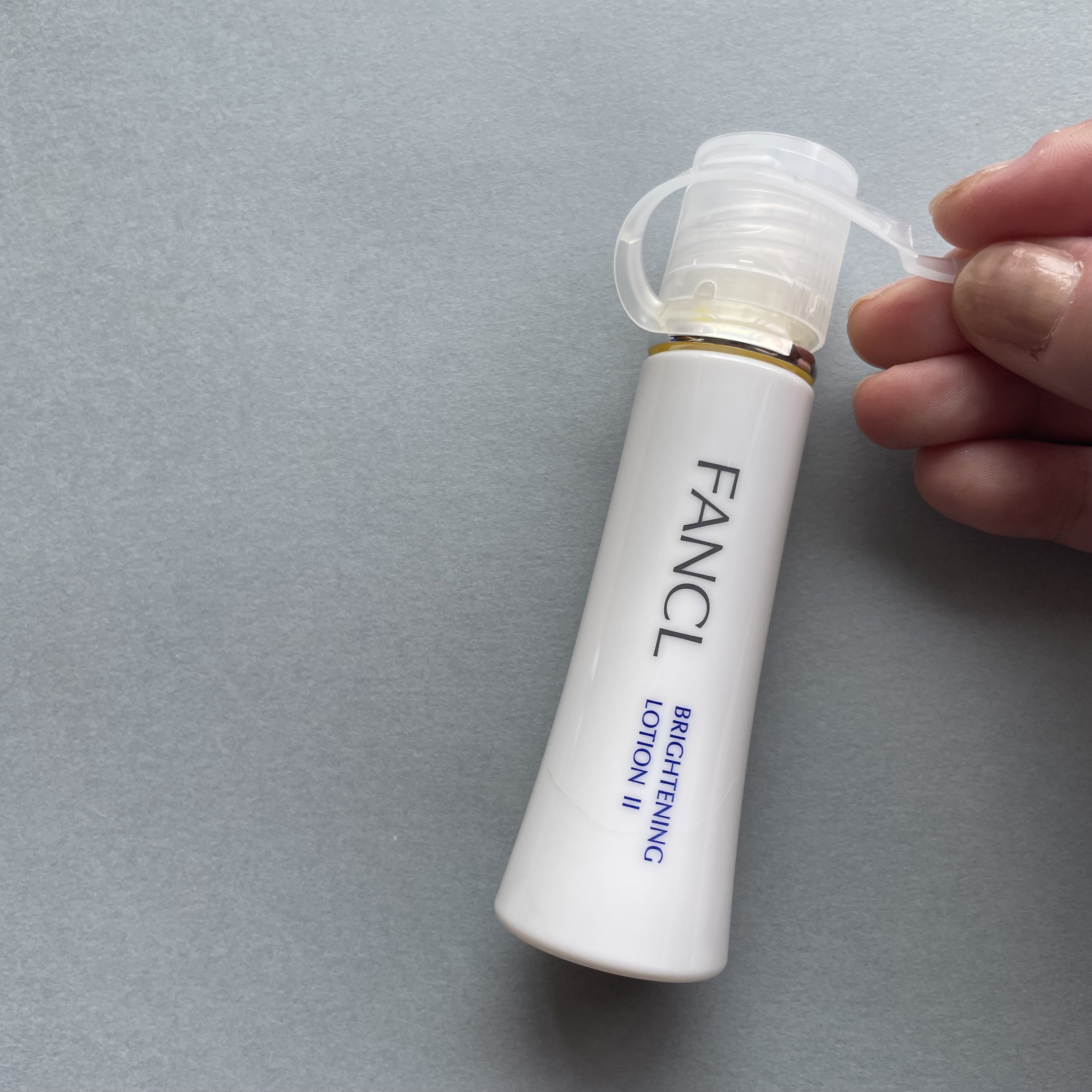 ブライトニング 化粧液 II しっとり＜医薬部外品＞/ファンケル/化粧水を使ったクチコミ（2枚目）