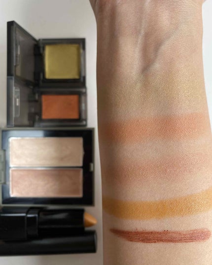 THREE シマリング グロー デュオ/THREE/クリームハイライトを使ったクチコミ(3枚目)