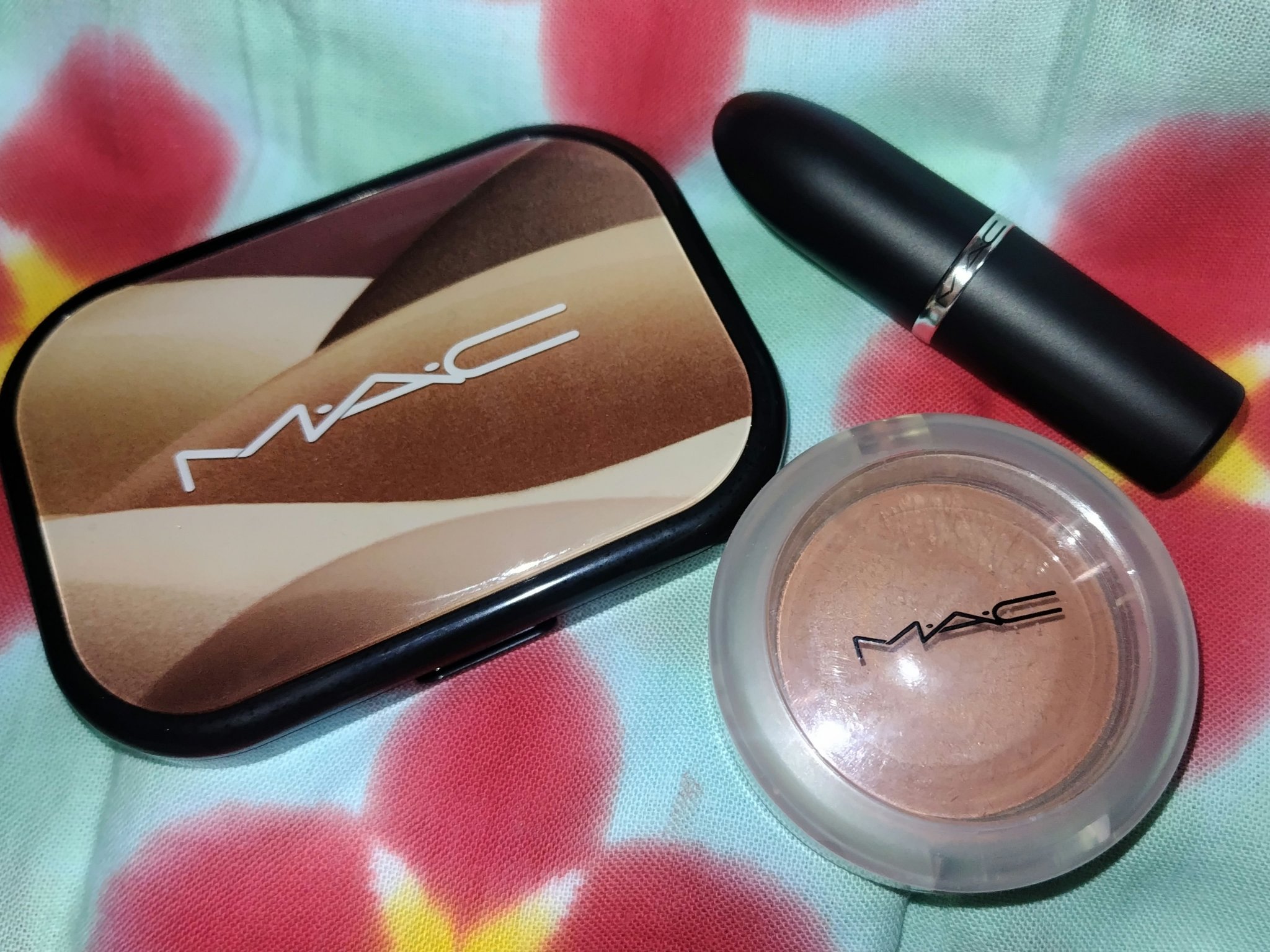 グロー プレイ ブラッシュ/M・A・C/ジェル・クリームチークを使ったクチコミ（1枚目）