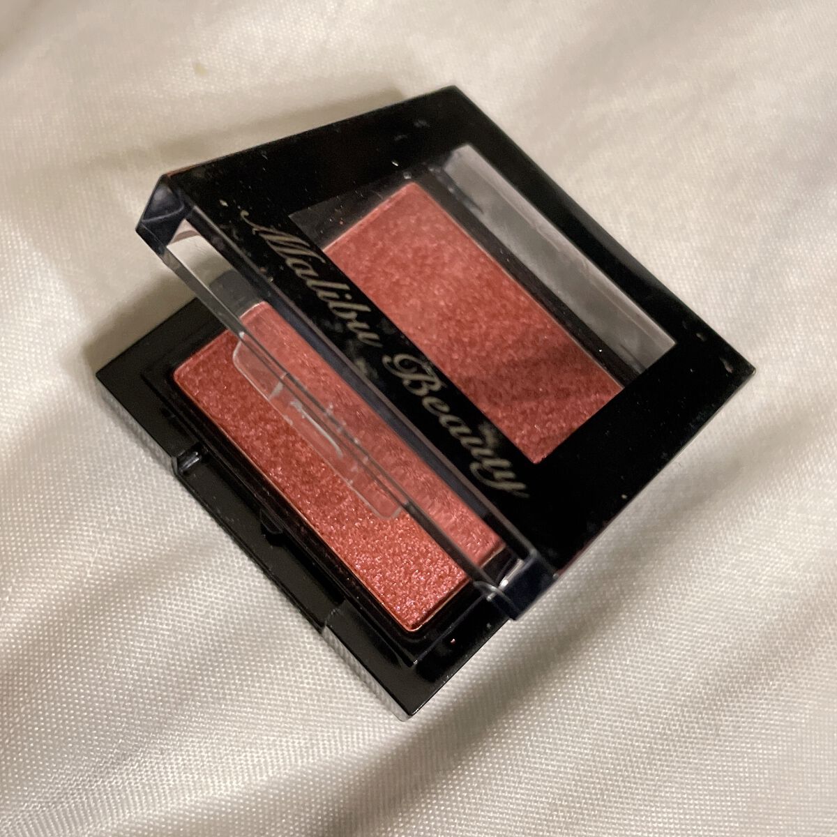 シングルアイシャドウ/マリブビューティー/単色アイシャドウを使ったクチコミ(1枚目)