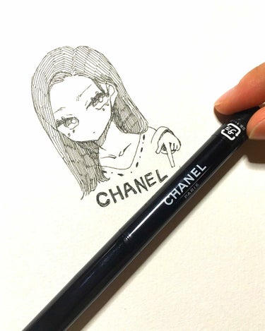 CHANEL シニャチュール ドゥ シャネルのクチコミ「CHANEL
ｼﾆｬﾁｭｰﾙ ﾄﾞｩ ｼｬﾈﾙ

アイライナーです🥀
今までケイトを使ってたの.....」（2枚目）