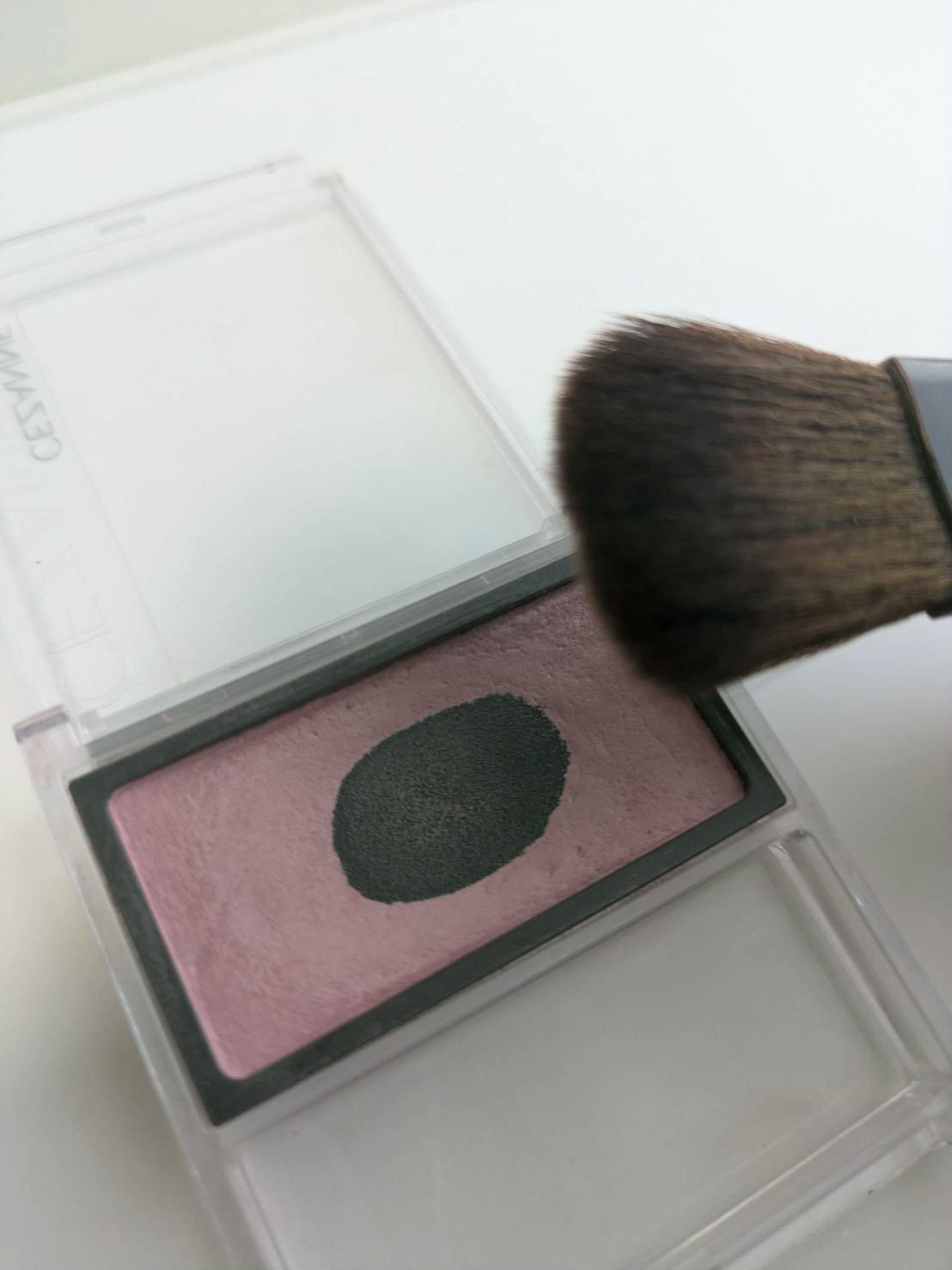 チークブラッシュ/CEZANNE/パウダーチークを使ったクチコミ（3枚目）