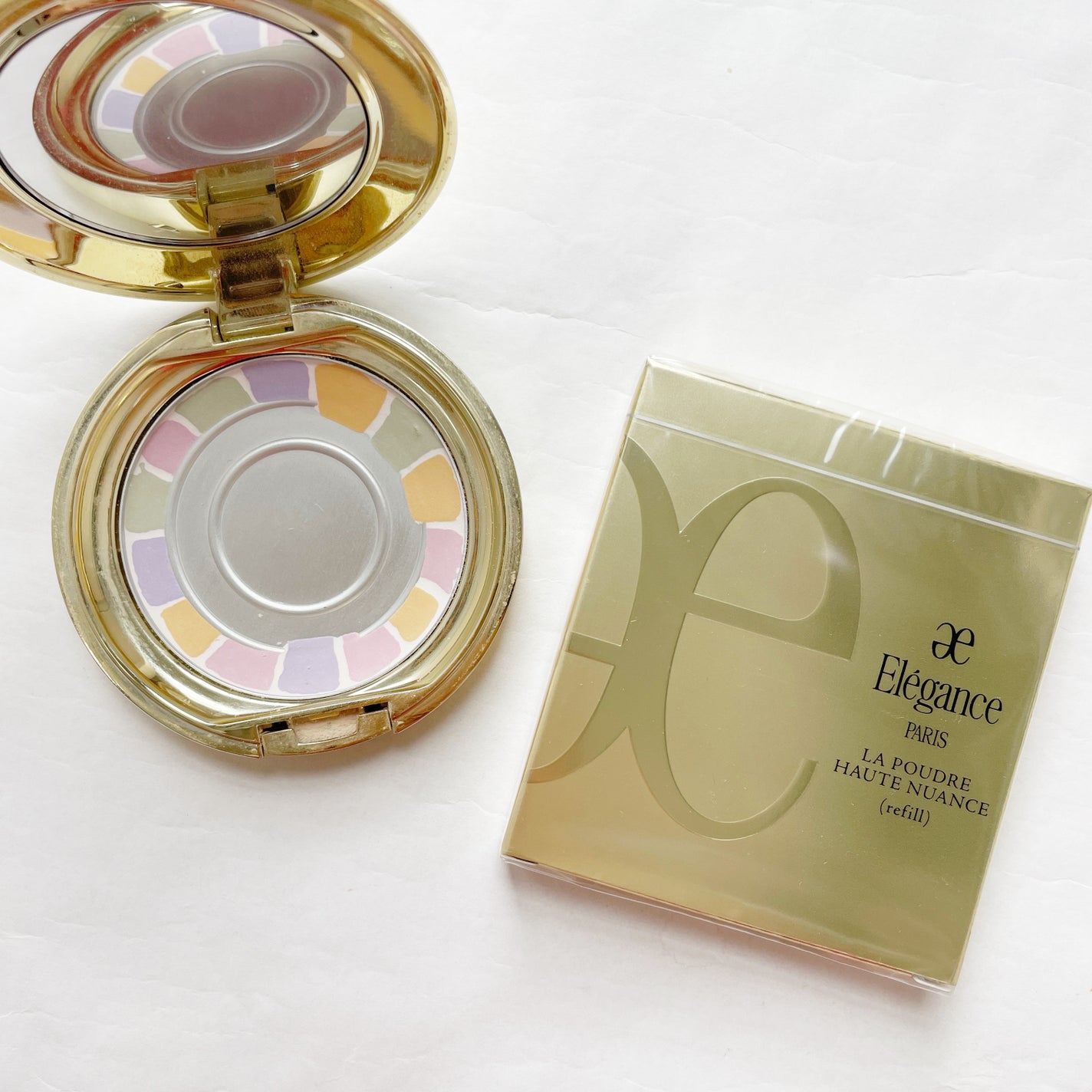 ラ プードル オートニュアンス/Elégance/プレストパウダーを使ったクチコミ(2枚目)