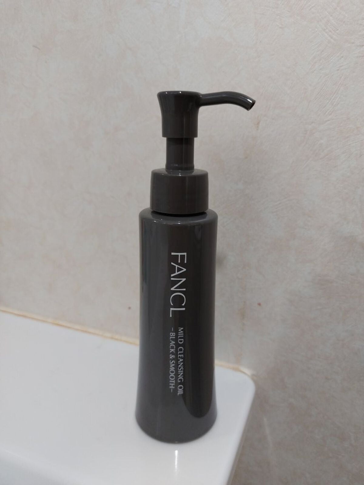 マイルドクレンジング オイル〈ブラック&スムース〉/ファンケル/オイルクレンジングを使ったクチコミ(1枚目)