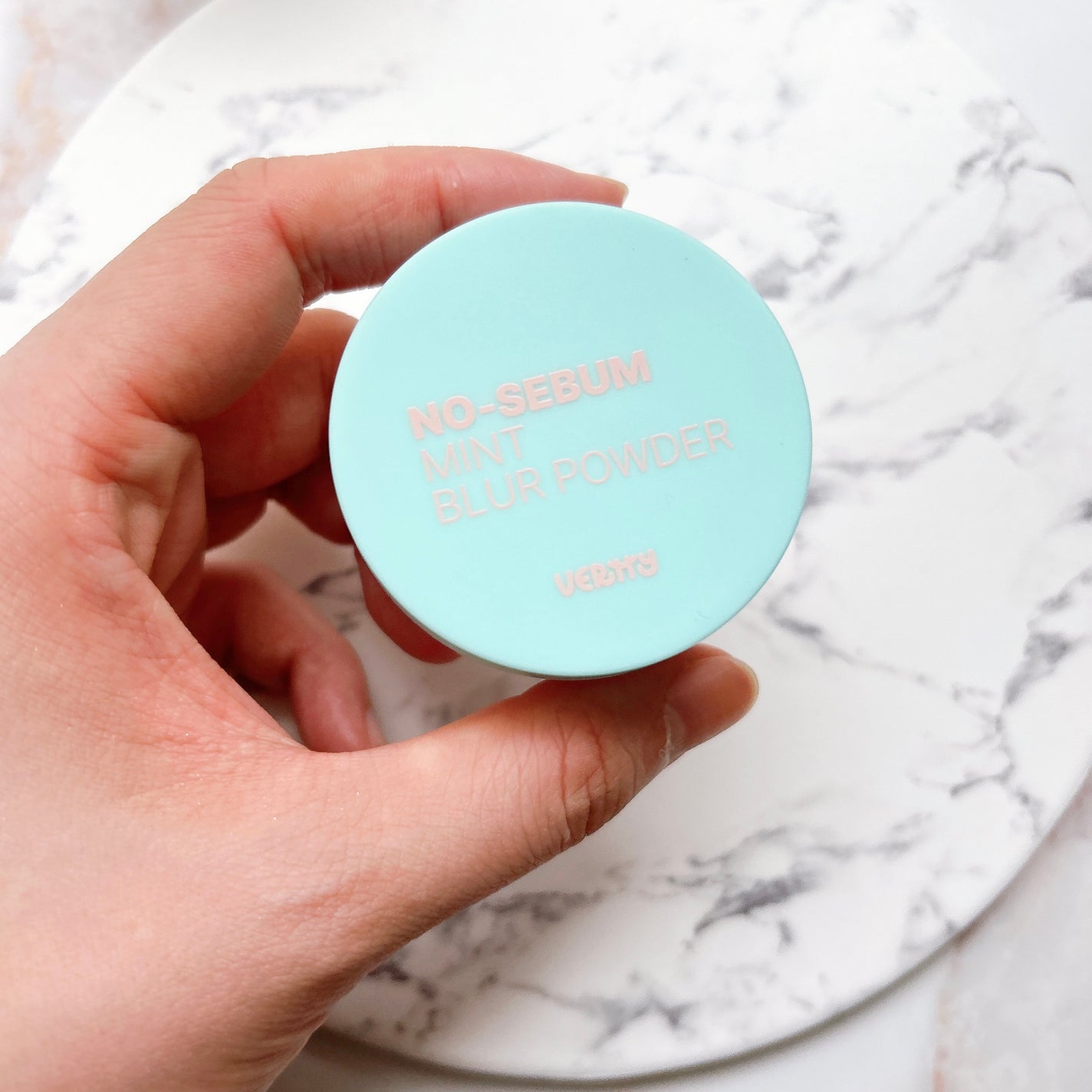waniwaniコスメ@ふぉろば on LIPS 「VERTTY✧ノーセボムミントブラーパウダー✧モイスチャーピン..」(2枚目)