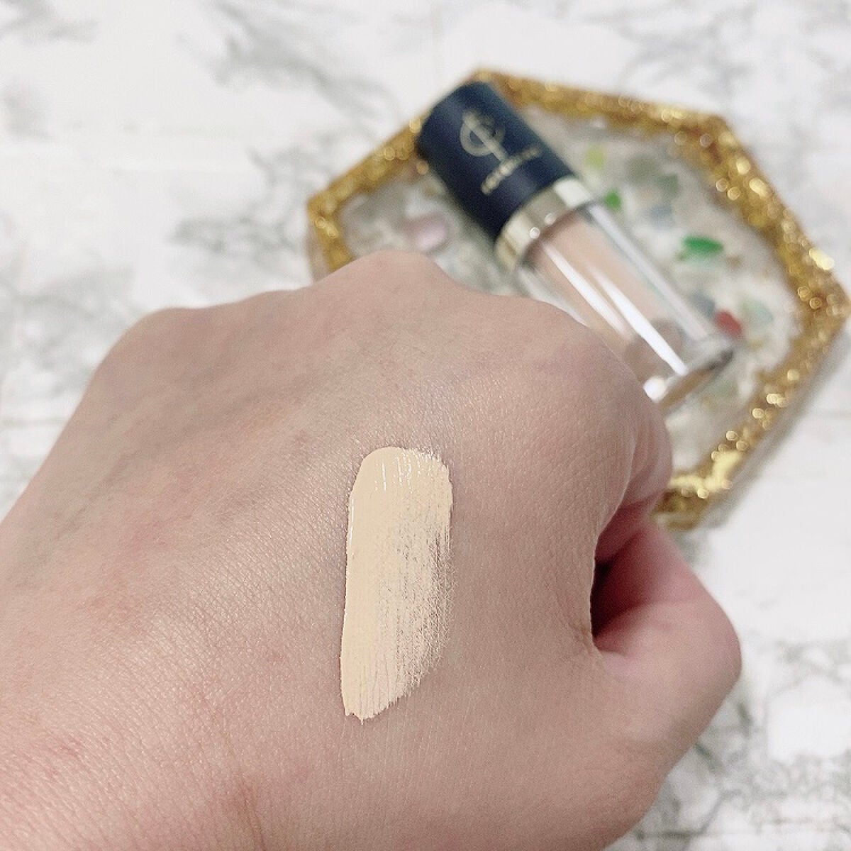 タトゥーウォータープルーフスカーコンシーラー/フォレンコス/リキッドコンシーラーを使ったクチコミ(4枚目)