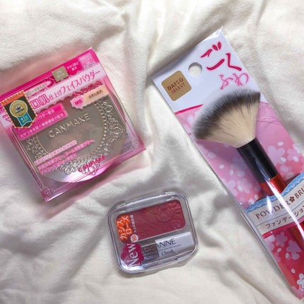 【旧品】マシュマロフィニッシュパウダー/キャンメイク/プレストパウダーを使ったクチコミ(2枚目)