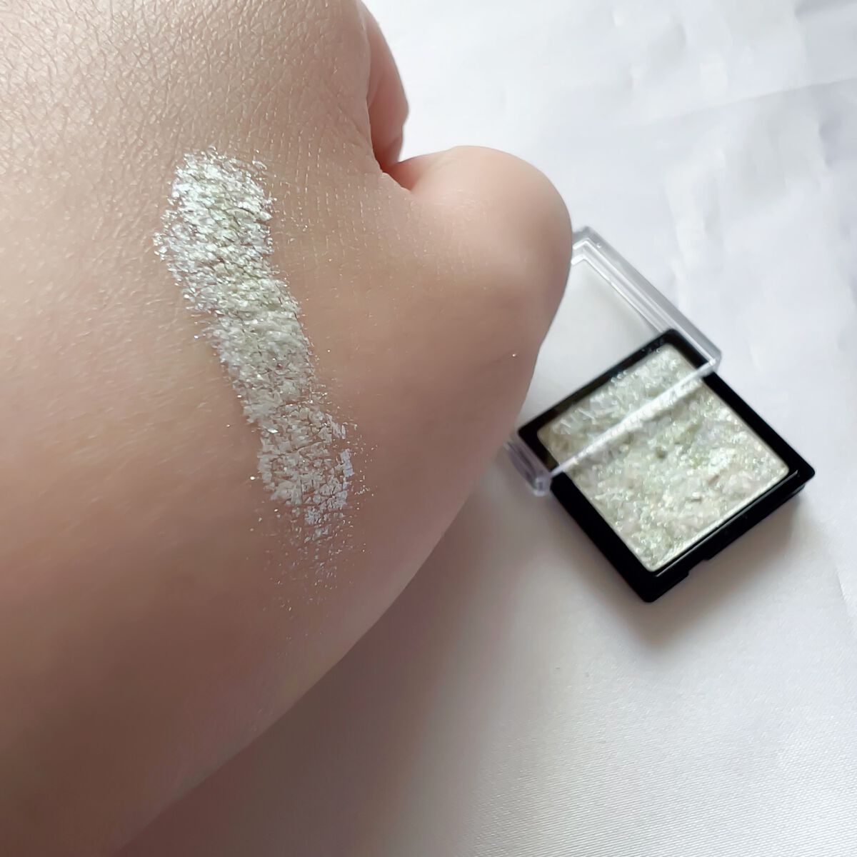 ドラマティックアイカラー (パウダー)/(クリーム)/マキアージュ/アイシャドウパレットを使ったクチコミ(4枚目)