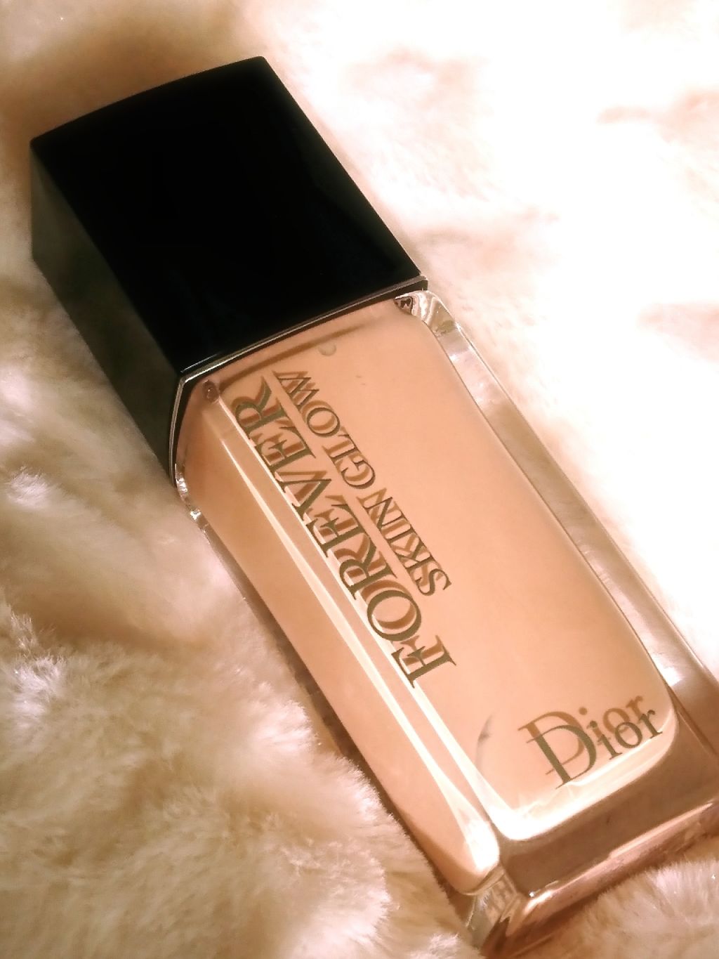 【旧】ディオールスキン フォーエヴァー フルイド グロウ/Dior/リキッドファンデーションを使ったクチコミ(1枚目)