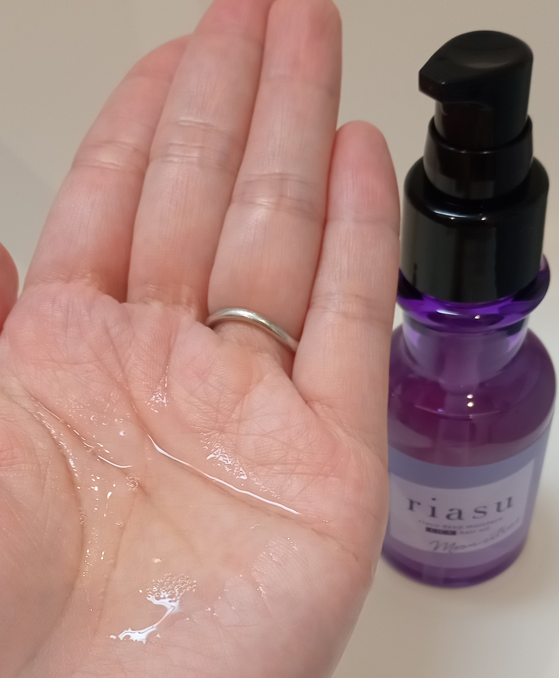 リアス ディープ モイスチャー シカ ヘアオイル/riasu/ヘアミルクを使ったクチコミ（2枚目）