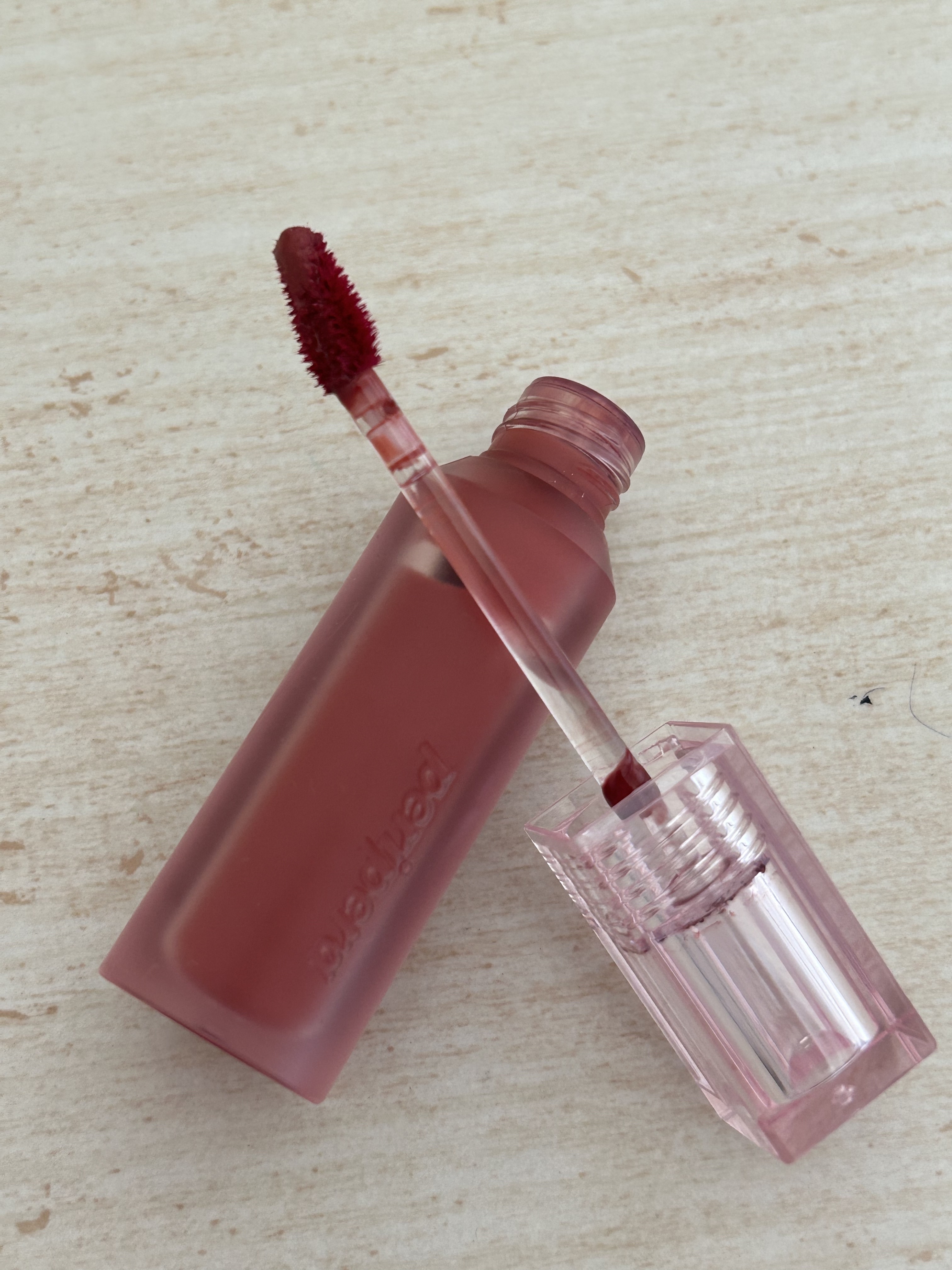 ウォーター ベアー ティント 06 ソフトリー ブラウン(SOFTLY BROWN)/PERIPERA/リップティントを使ったクチコミ（2枚目）