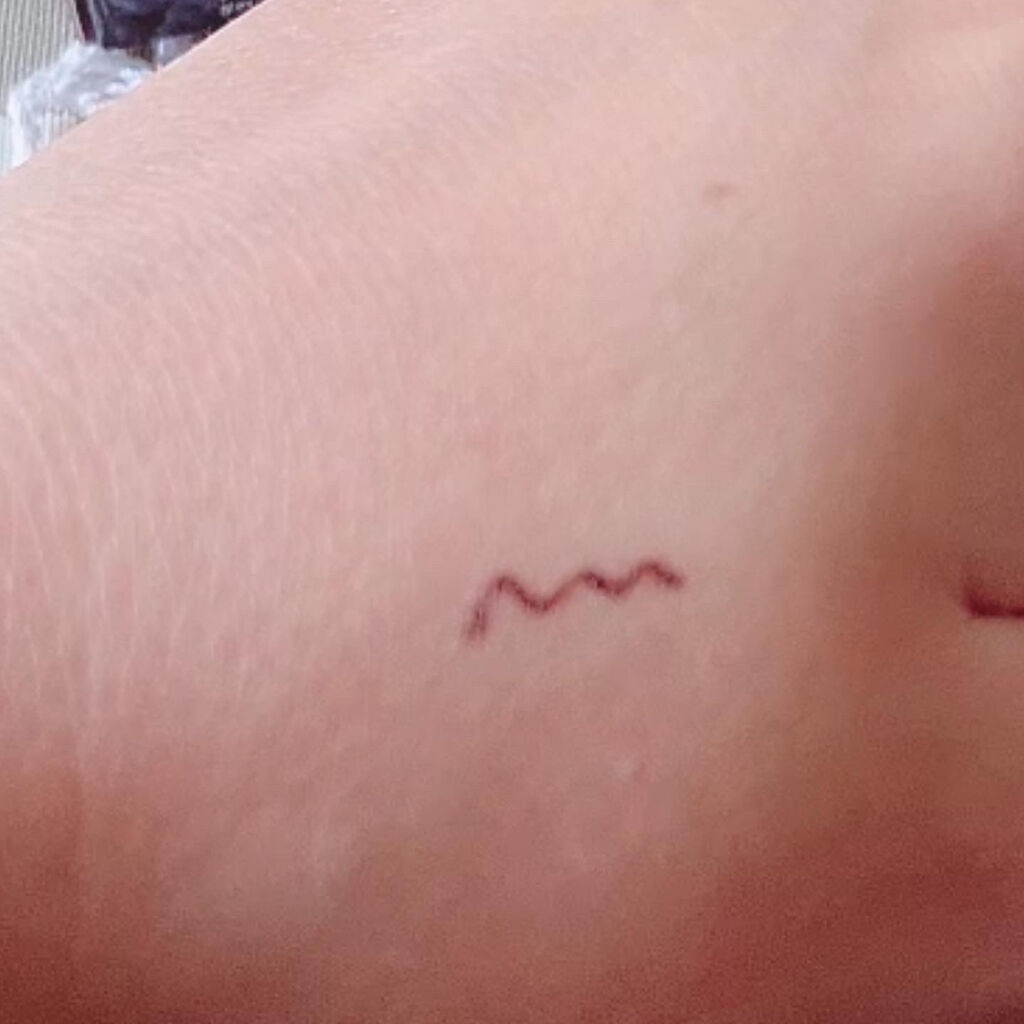 リキッドアイライナー/EyeMinate/リキッドアイライナーを使ったクチコミ（3枚目）