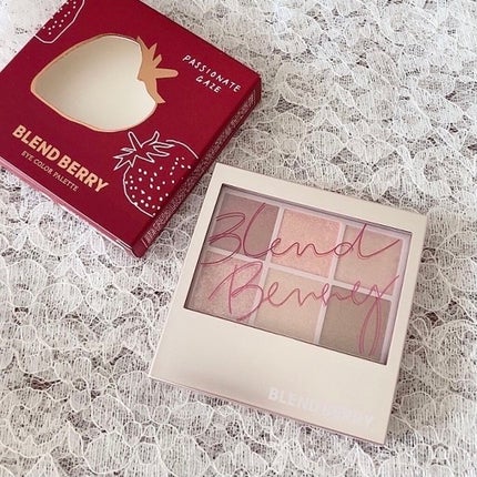 オーラクリエイション/BLEND BERRY/アイシャドウパレットを使ったクチコミ(1枚目)