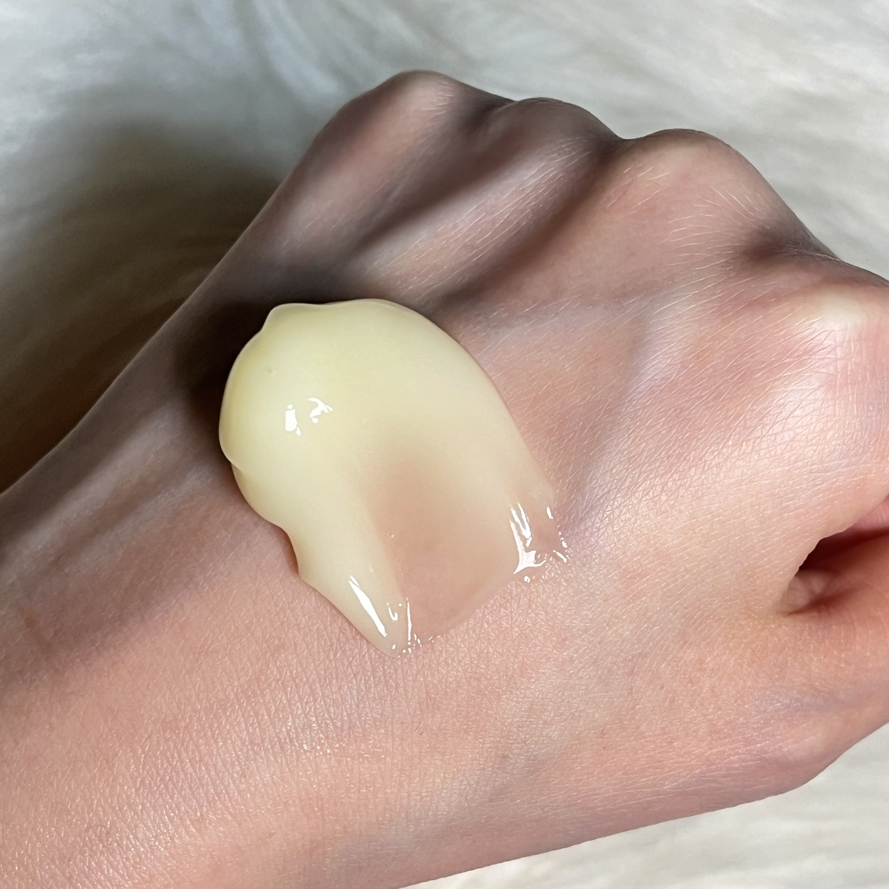 ミラクルトーニンググロークリーム/OHUI/フェイスクリームを使ったクチコミ（3枚目）