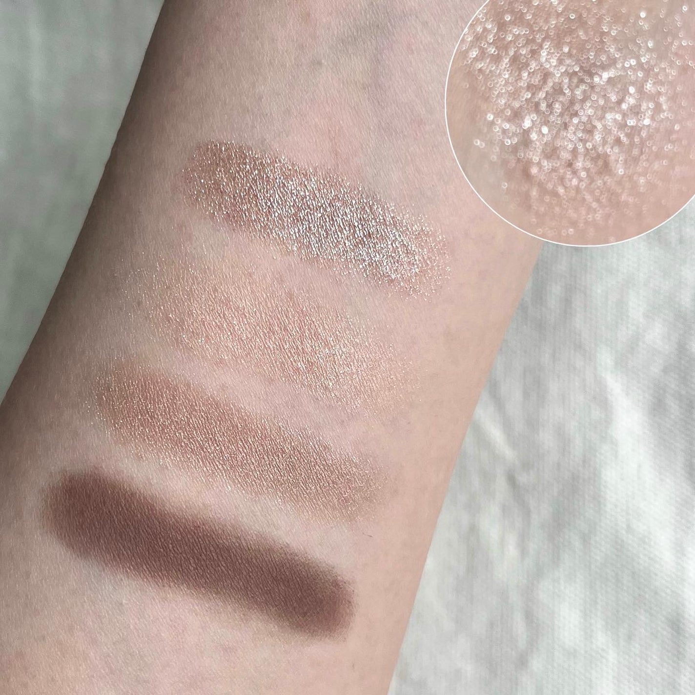 クチュール ミニ クラッチ/YVES SAINT LAURENT BEAUTE/アイシャドウパレットを使ったクチコミ(4枚目)