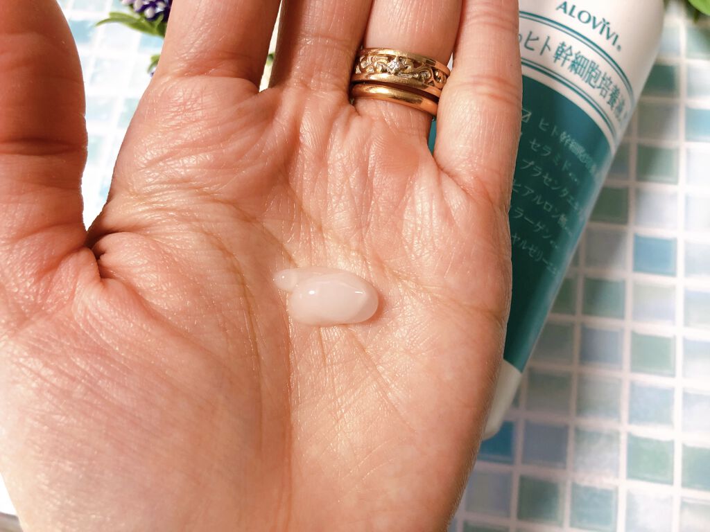 ヒト幹細胞スキンゲル/アロヴィヴィ/美容液を使ったクチコミ（2枚目）