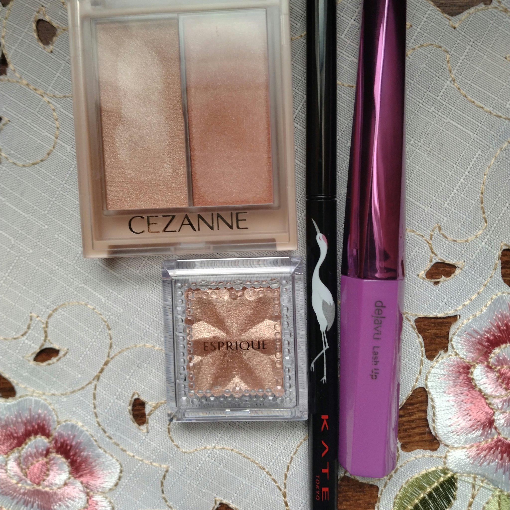 セレクト アイカラー Ｎ/ESPRIQUE/単色アイシャドウを使ったクチコミ（1枚目）