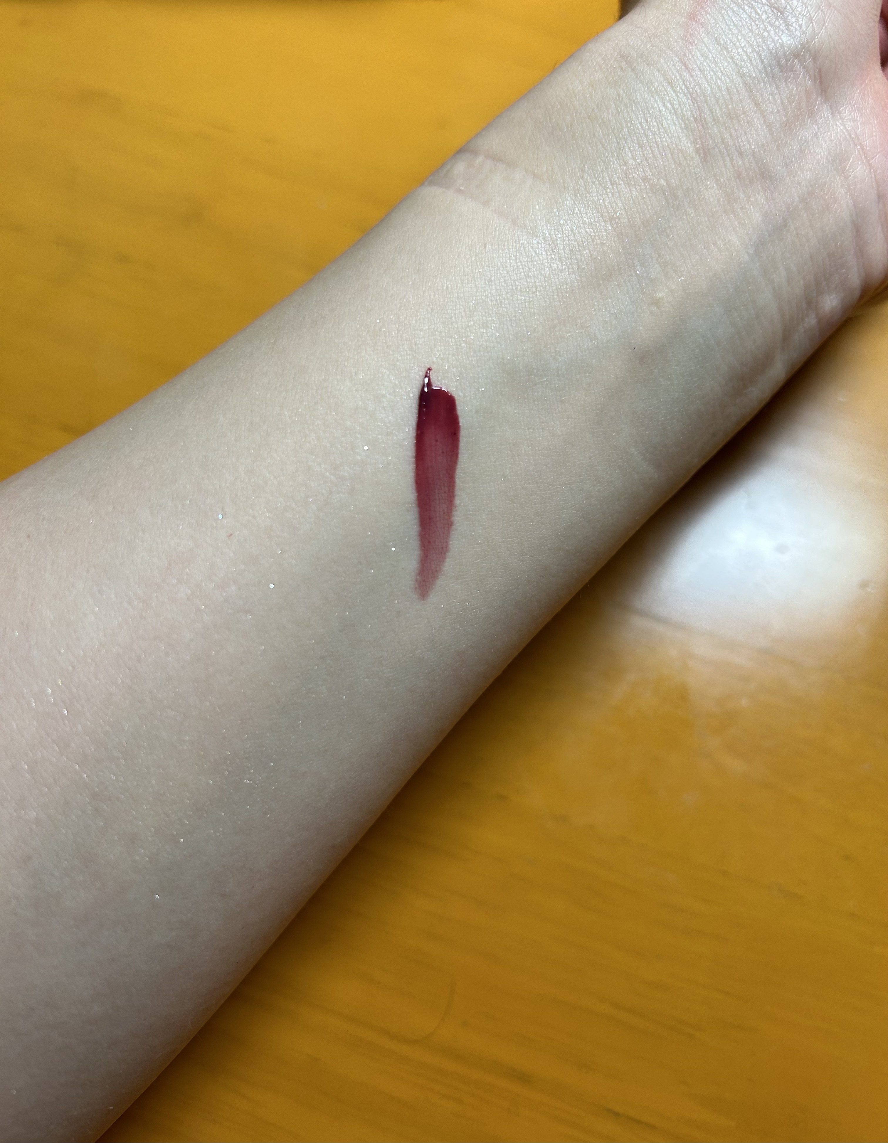 キス グロウ リップ オイル 009 ベリー ブリス/REVLON/リップグロスを使ったクチコミ（2枚目）