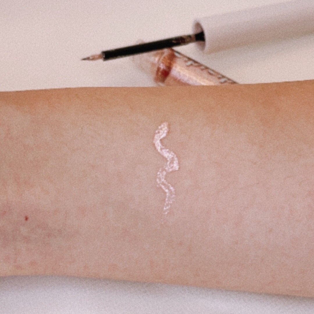 シークレットキワミライナー R/CipiCipi/リキッドアイライナーを使ったクチコミ（2枚目）