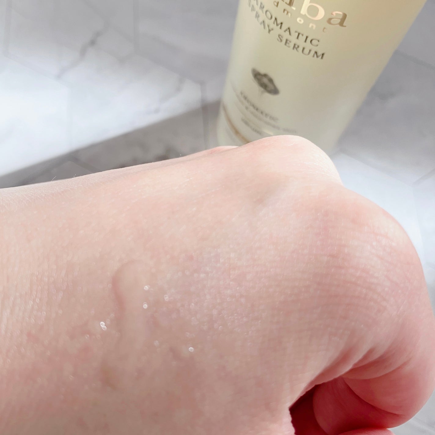 ホワイトトリュフファーストアロマティックスプレーセラム/ダルバ/ミスト状化粧水を使ったクチコミ(3枚目)
