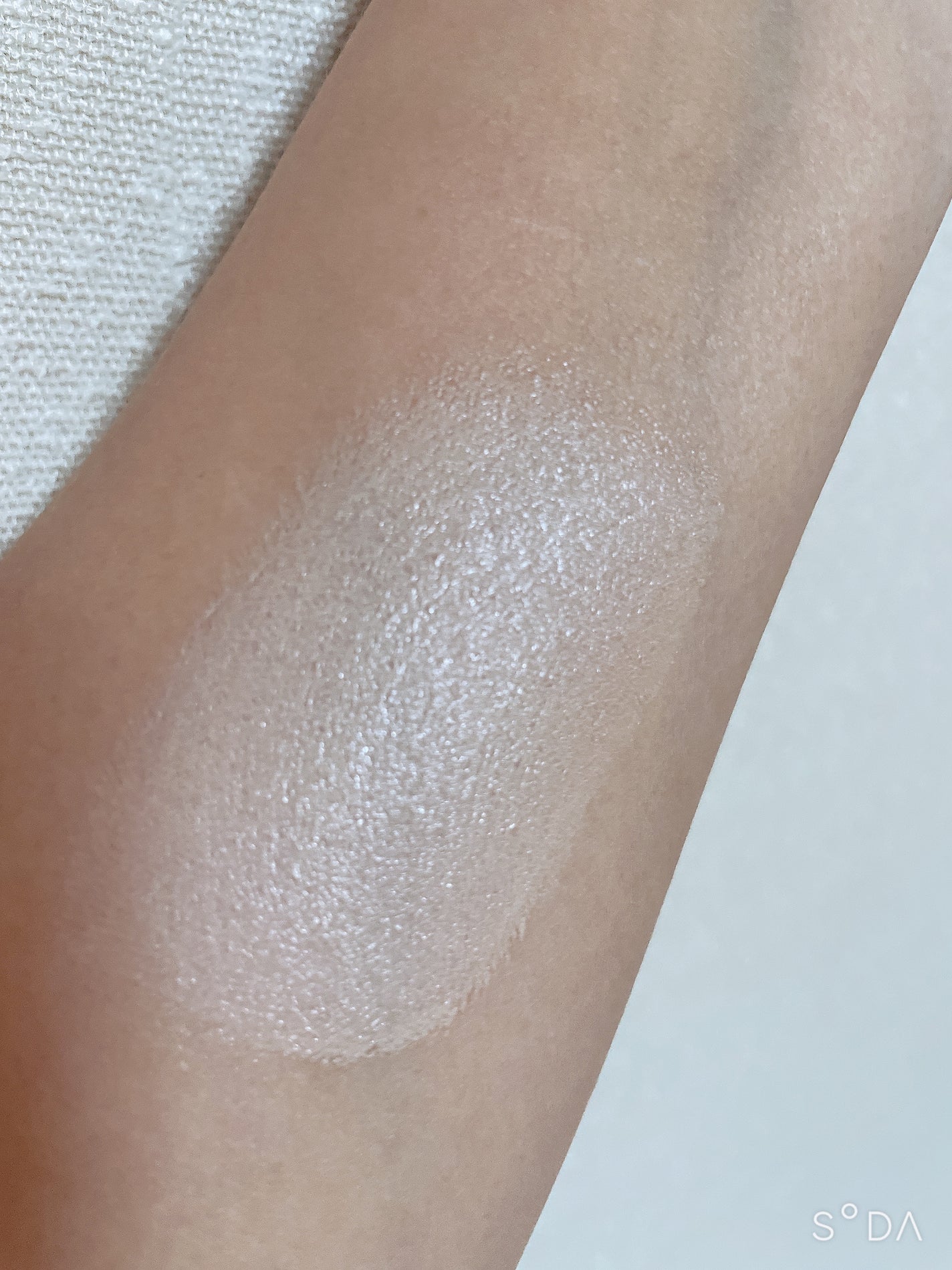 ひろろん  on LIPS 「COSCOSファンデーション☑︎742イエローベージュ陶器肌フ..」(3枚目)