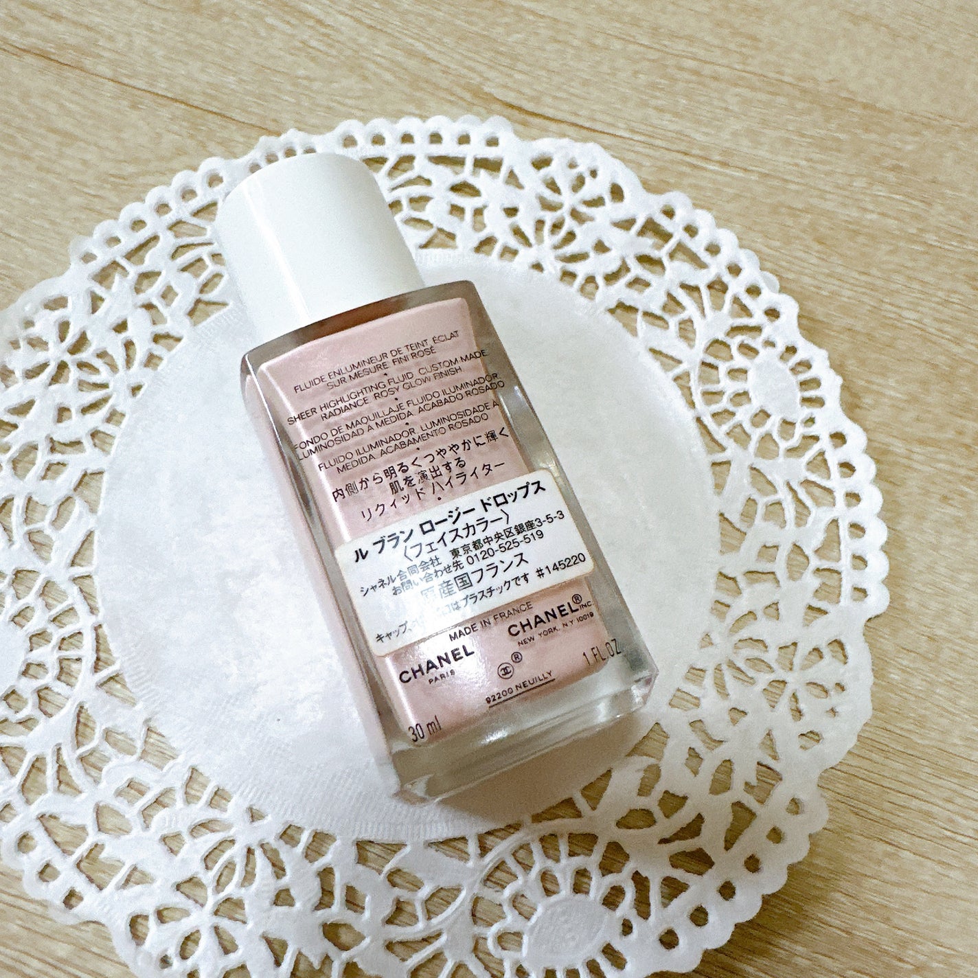 ル ブラン ロージー ドロップス/CHANEL/リキッドハイライトを使ったクチコミ(3枚目)