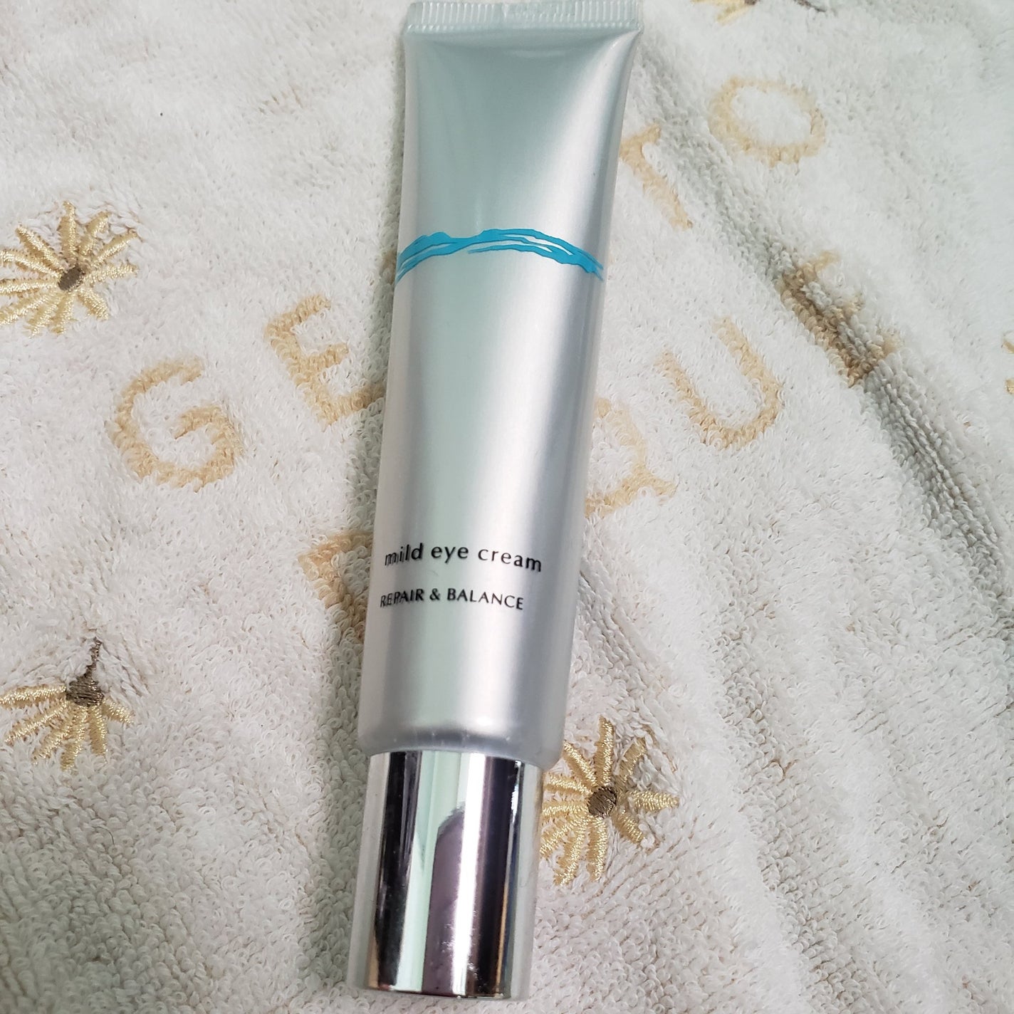 リペア&バランス マイルドアイクリーム/Repair&Balance/アイケア・アイクリームを使ったクチコミ(1枚目)