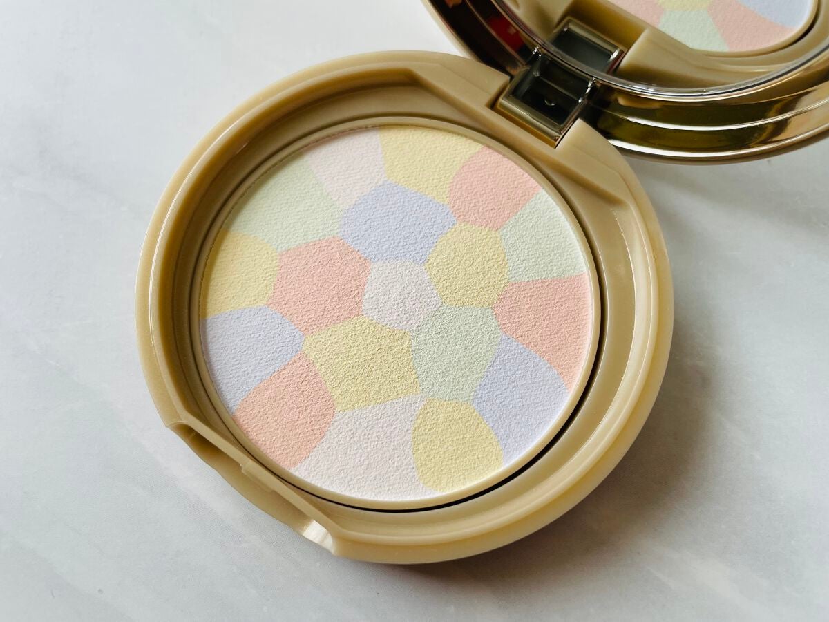 マシュマロフィニッシュパウダー ~Abloom~/キャンメイク/プレストパウダーを使ったクチコミ(1枚目)