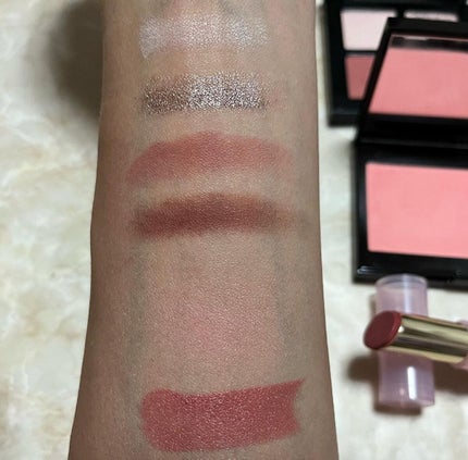 ブラッシュ カラー インフュージョン/ローラ メルシエ/パウダーチークを使ったクチコミ(2枚目)