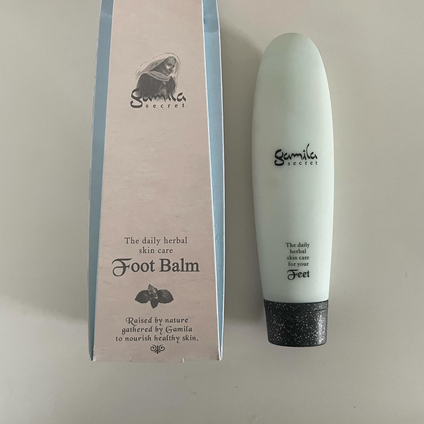 ガミラシークレット フットバーム/ガミラシークレット/レッグ・フットケアを使ったクチコミ（1枚目）