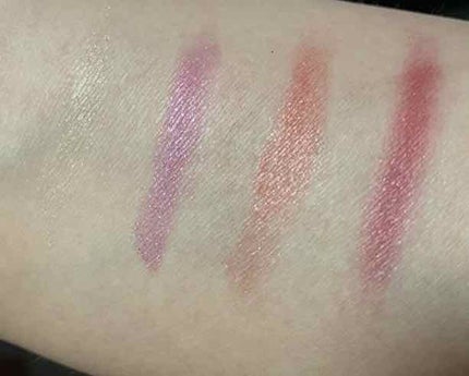 バイブラント リッチ リップスティック(公式ONLINE限定)/SUQQU/口紅を使ったクチコミ(2枚目)